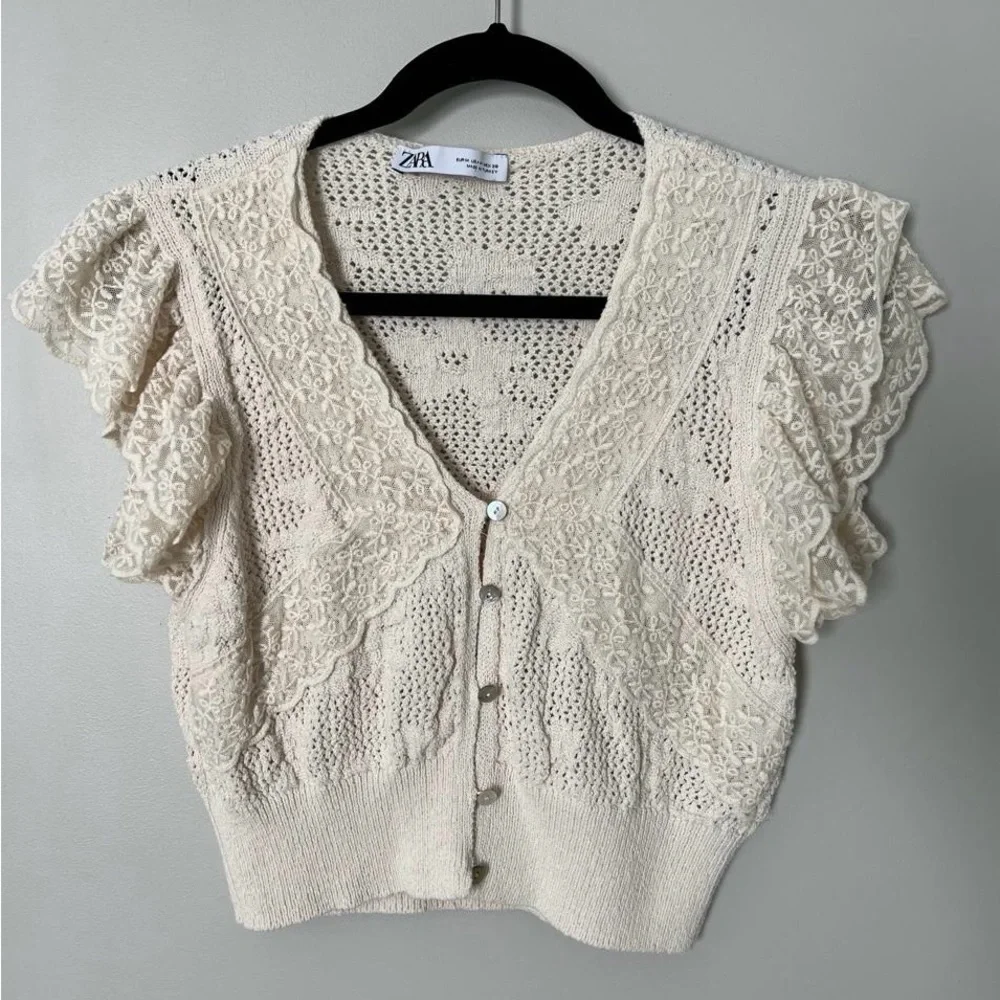 Zara Soft Cream Crochet Lace Button Cardigan Top - Picture 2 of 5